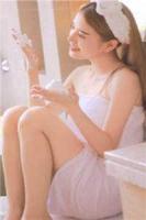 强吻高冷白月光，他对我又恨又爱