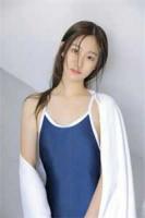 我是你们白月光？不是绿茶男二吗