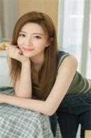 穿书后，美人知青闪婚军官随军了