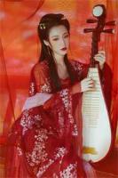 空间在手，逃荒路上她建末世帝国