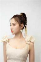 流放，医妃搬空京城反杀昏君