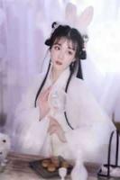 爆笑！绑攻略系统后穿进顶流男团