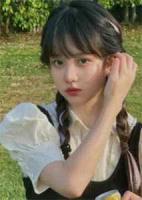 末世重生后，我娇养了基地大佬