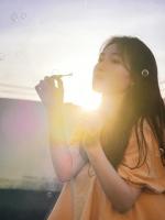 春风拂耳各半生