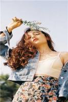 官府文书砸脸，我被迫当新郎