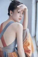 进厂第一天，我被塞进夫妻房？